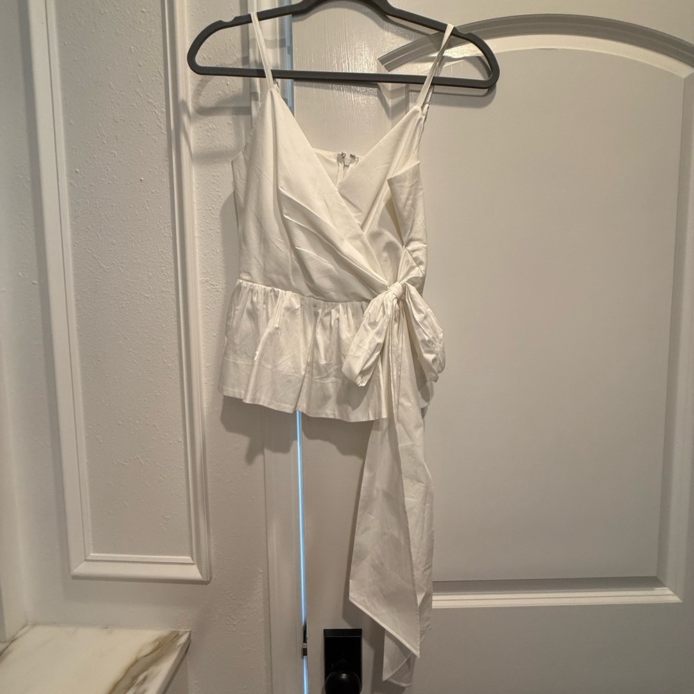 BCBGMaxAzria White Peplum Style Top